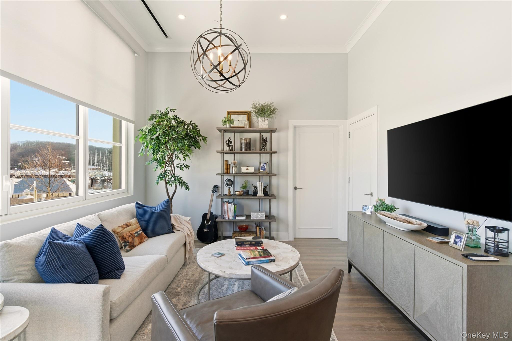 Condo Garvies Point  Nassau County, NY 11542, MLS-957314-12