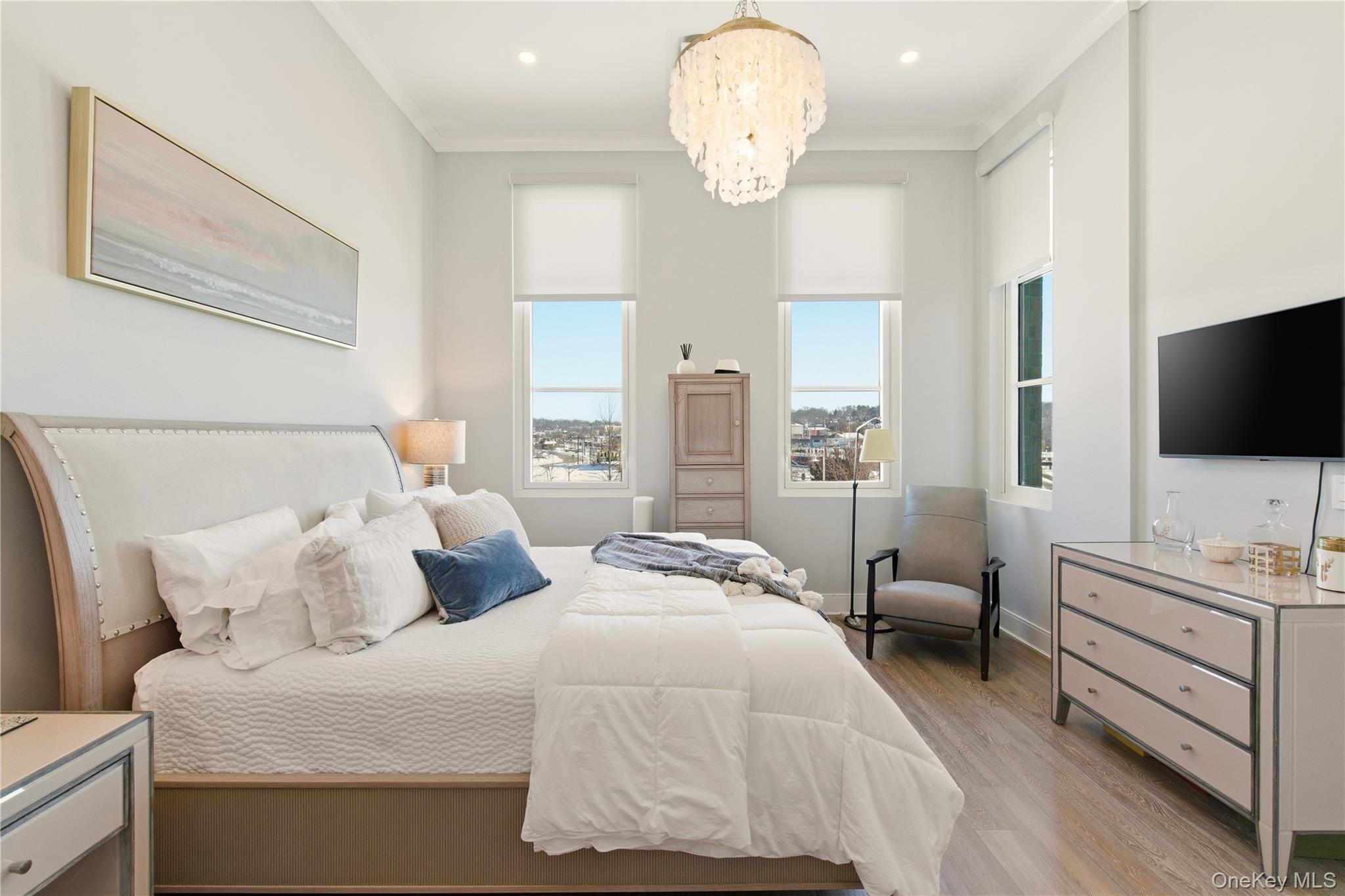 Condo Garvies Point  Nassau County, NY 11542, MLS-957314-15