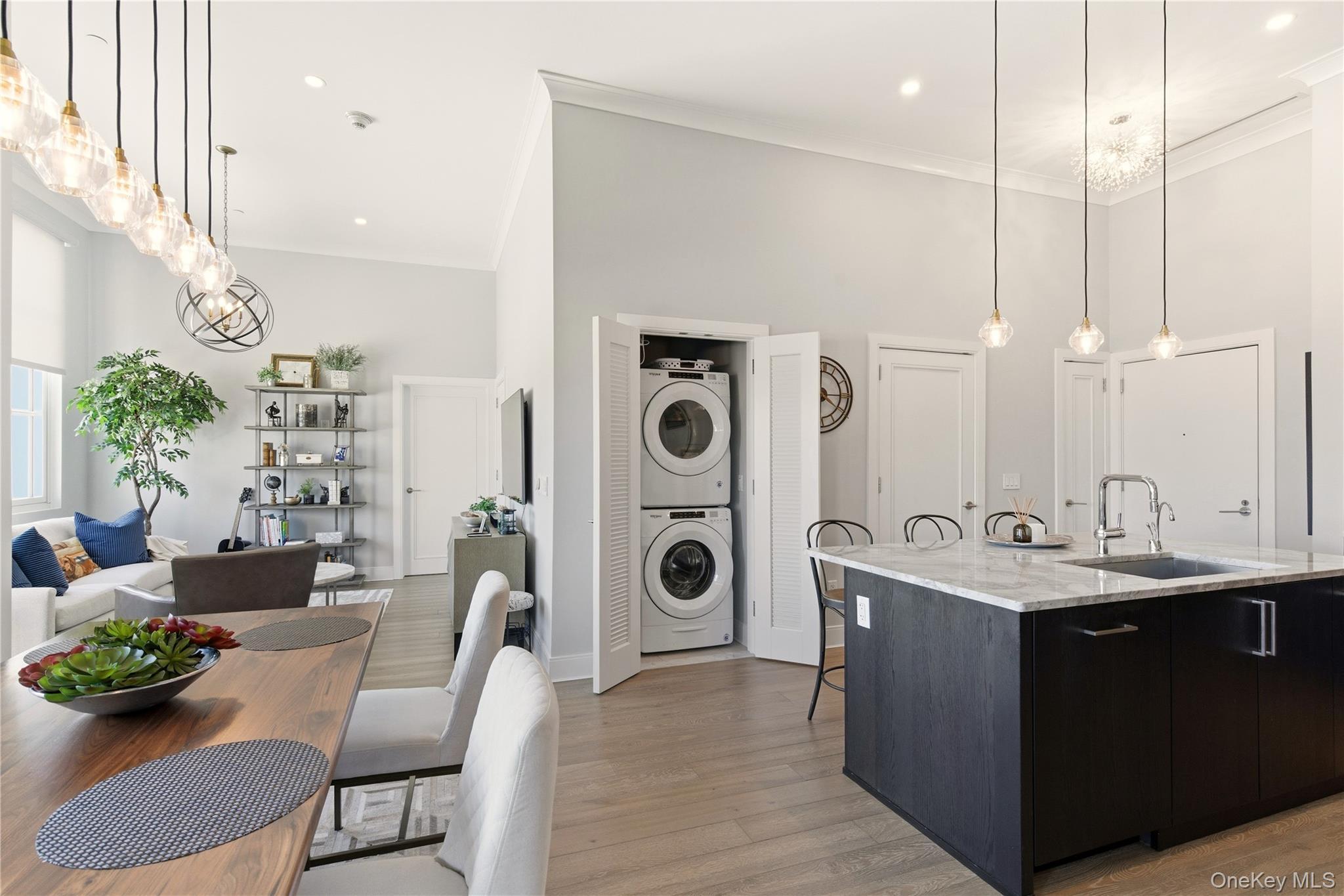 Condo Garvies Point  Nassau County, NY 11542, MLS-957314-9