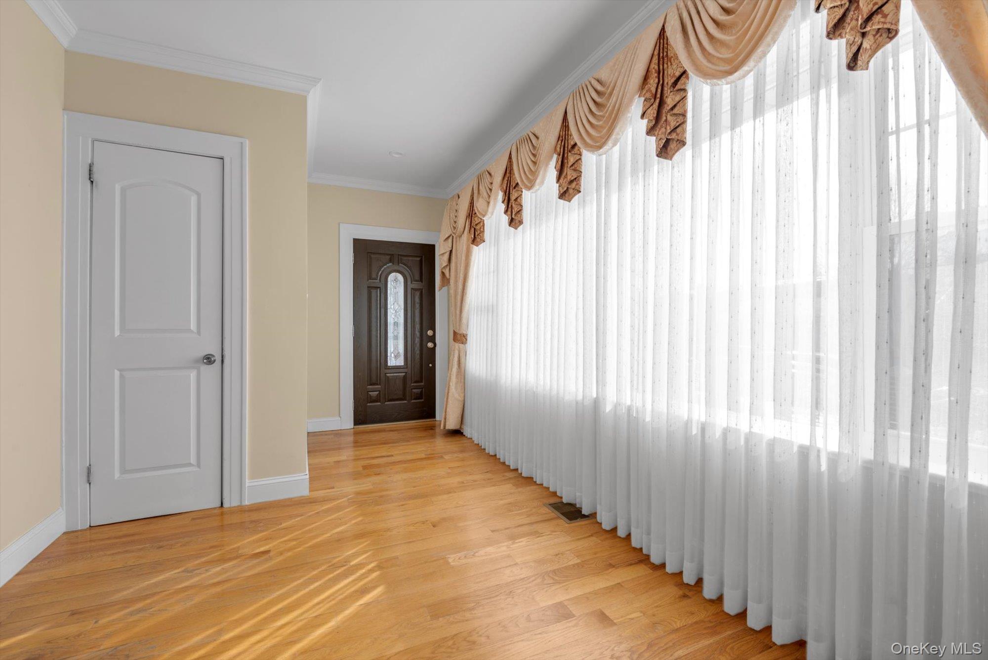 Single Family 194th  Queens, NY 11412, MLS-957327-2