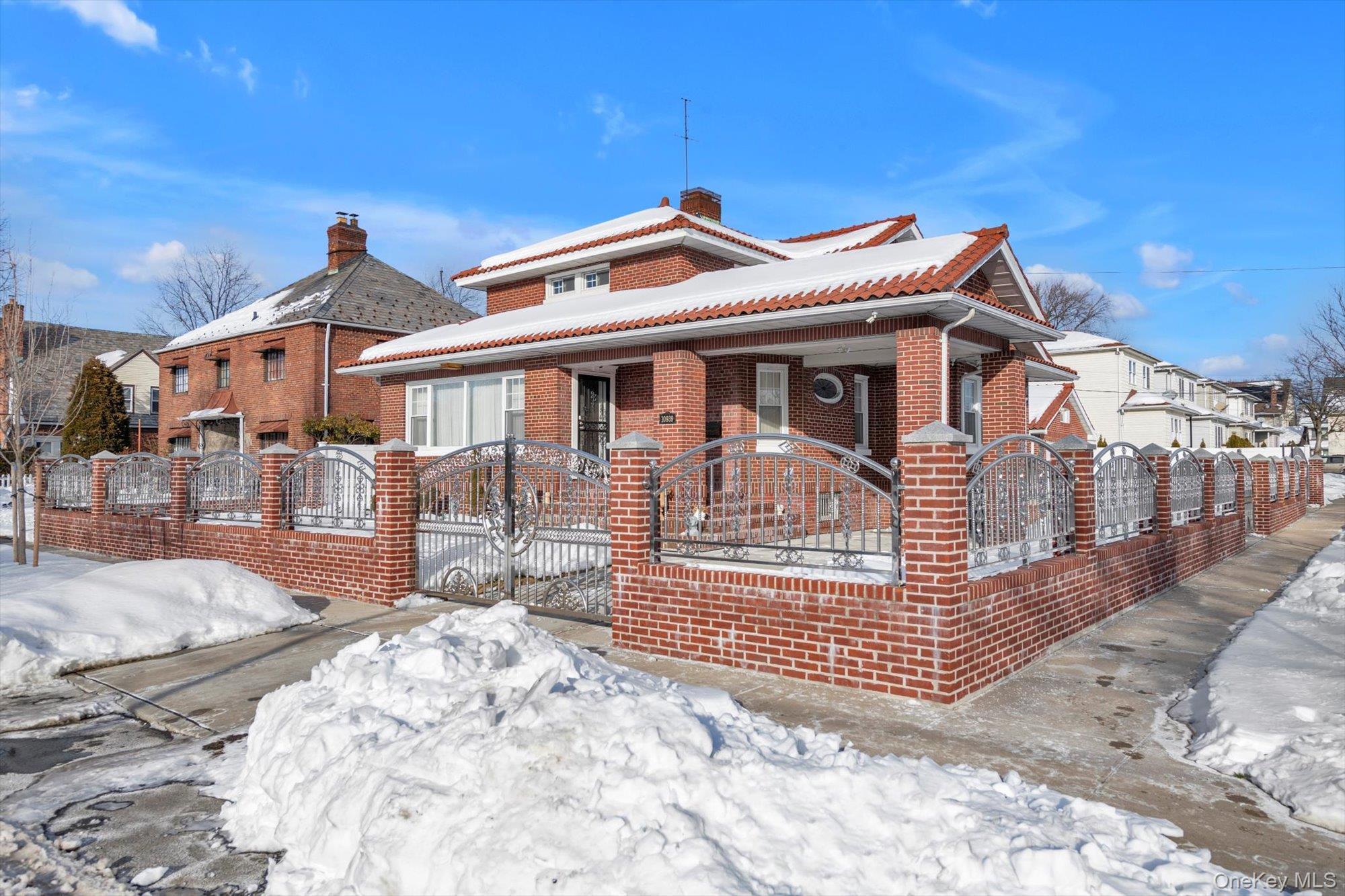 Single Family 194th  Queens, NY 11412, MLS-957327-36