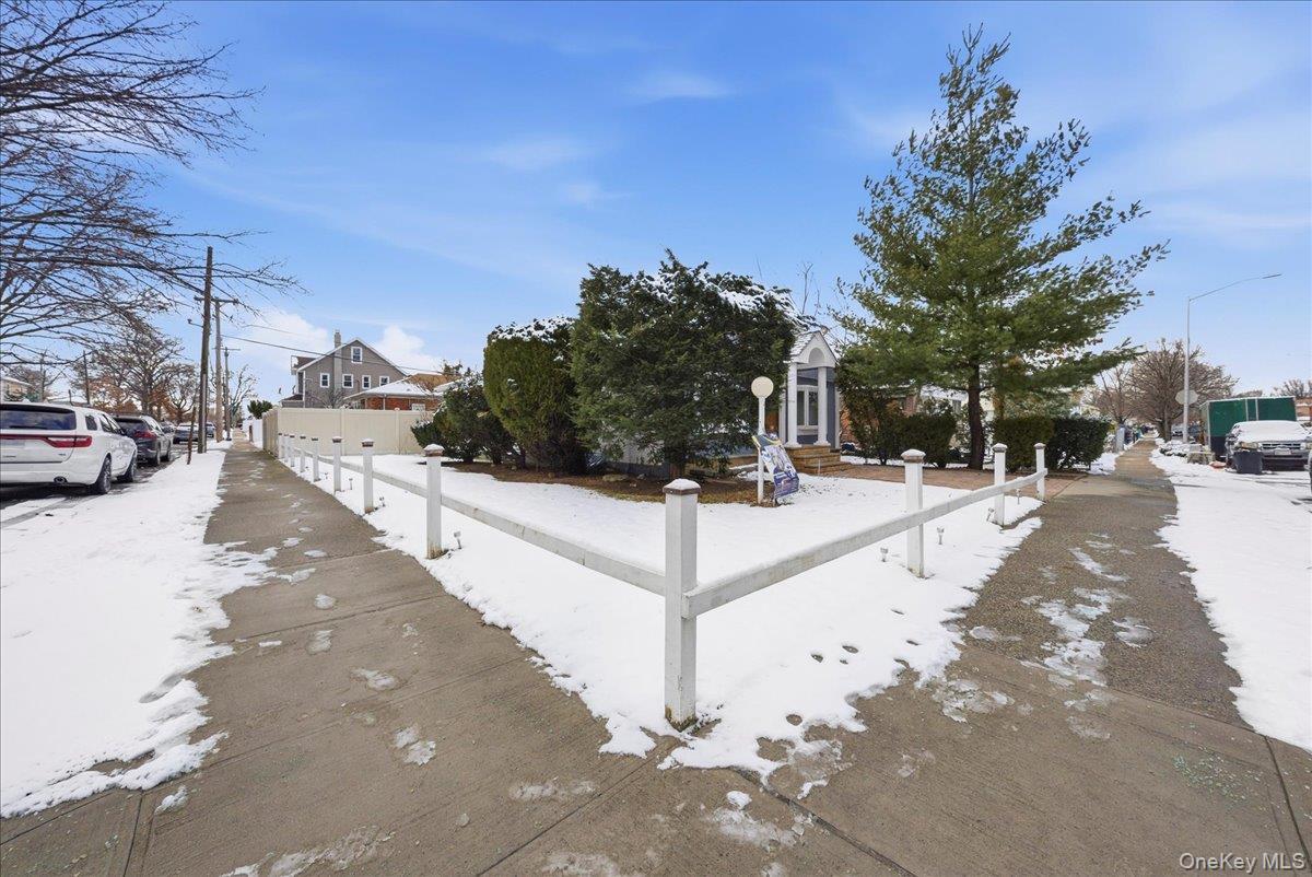 Single Family 238th  Queens, NY 11422, MLS-957339-25