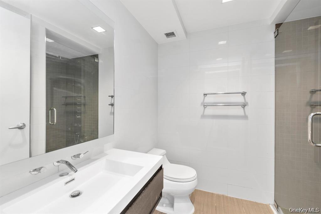 Condo Prince  Queens, NY 11354, MLS-957341-15