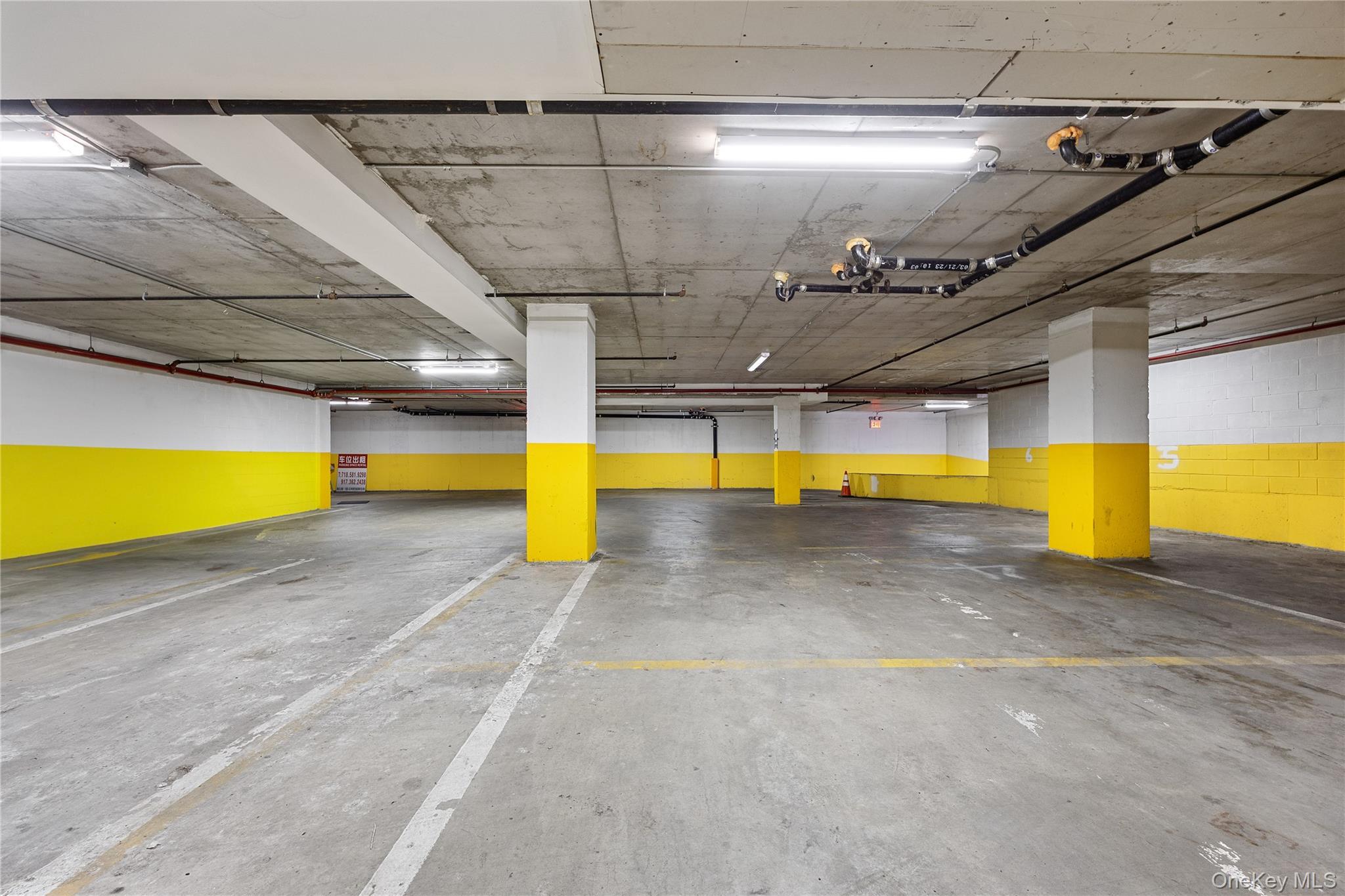 Condo Northern Queens, NY 11354, MLS-957376-11