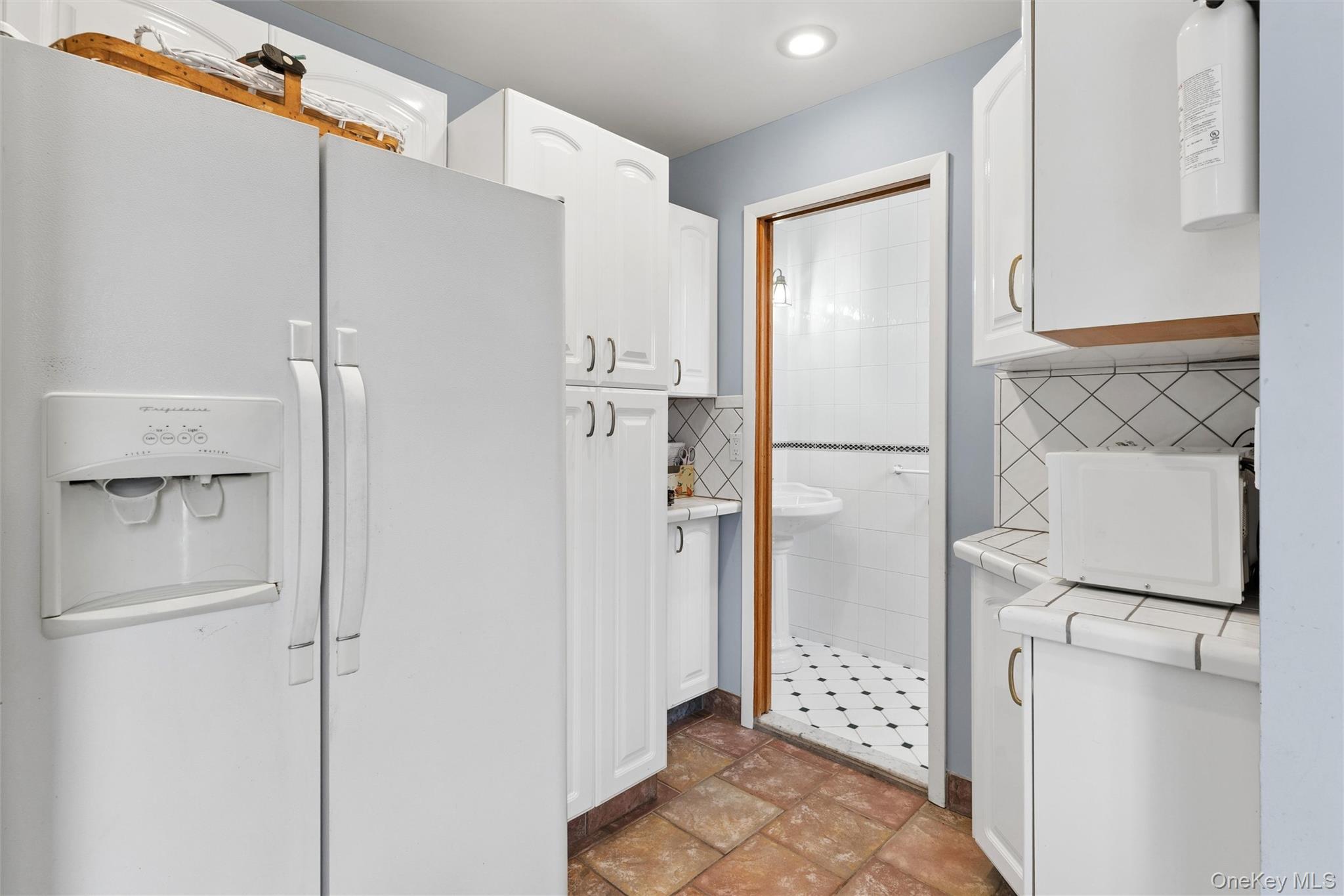 Single Family 254th  Queens, NY 11426, MLS-957381-6