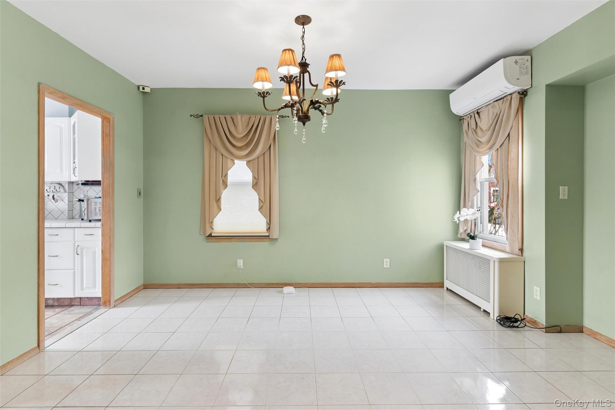 Single Family 254th  Queens, NY 11426, MLS-957381-8