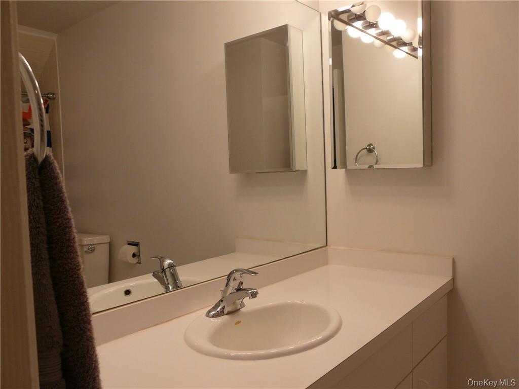 Single Family Sandpiper Westchester County, NY 10598, MLS-957421-16