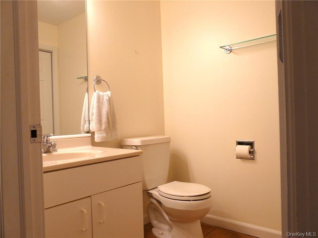 Single Family Sandpiper Westchester County, NY 10598, MLS-957421-5