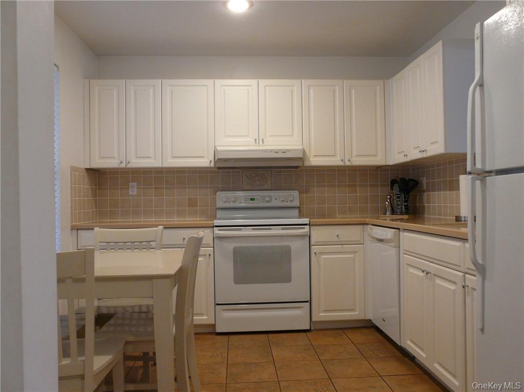 Single Family Sandpiper Westchester County, NY 10598, MLS-957421-7