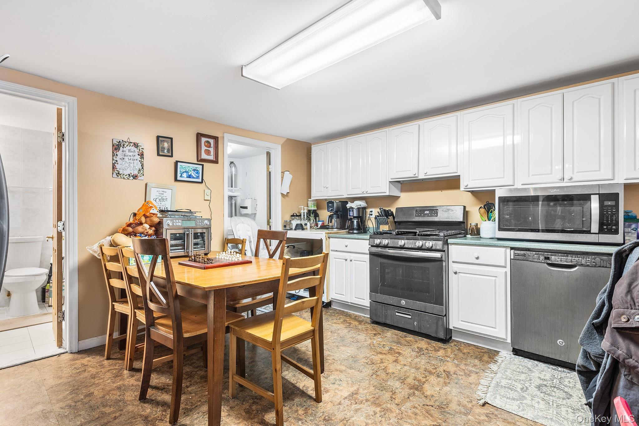 Single Family Malden  Ulster County, NY 12477, MLS-957429-25