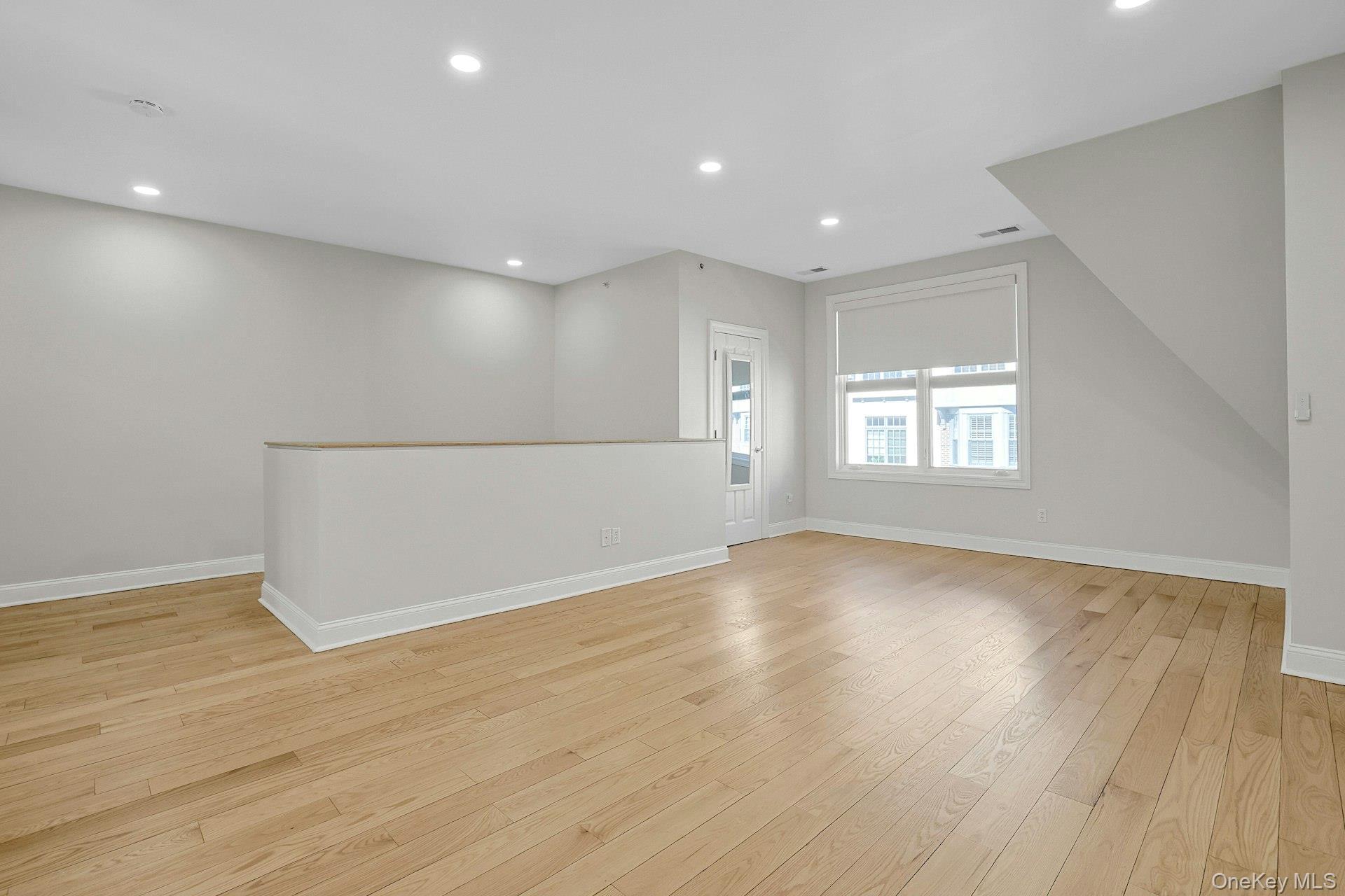 Condo 1st  Westchester County, NY 10803, MLS-957436-20