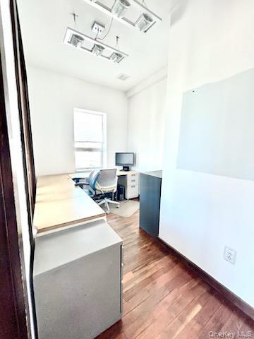 Commercial Lease Steinway  Queens, NY 11103, MLS-957453-12