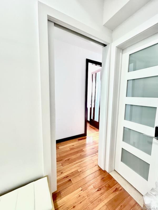Commercial Lease Steinway  Queens, NY 11103, MLS-957453-4