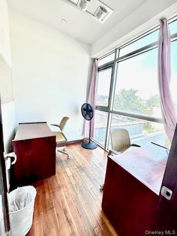 Commercial Lease Steinway  Queens, NY 11103, MLS-957453-9
