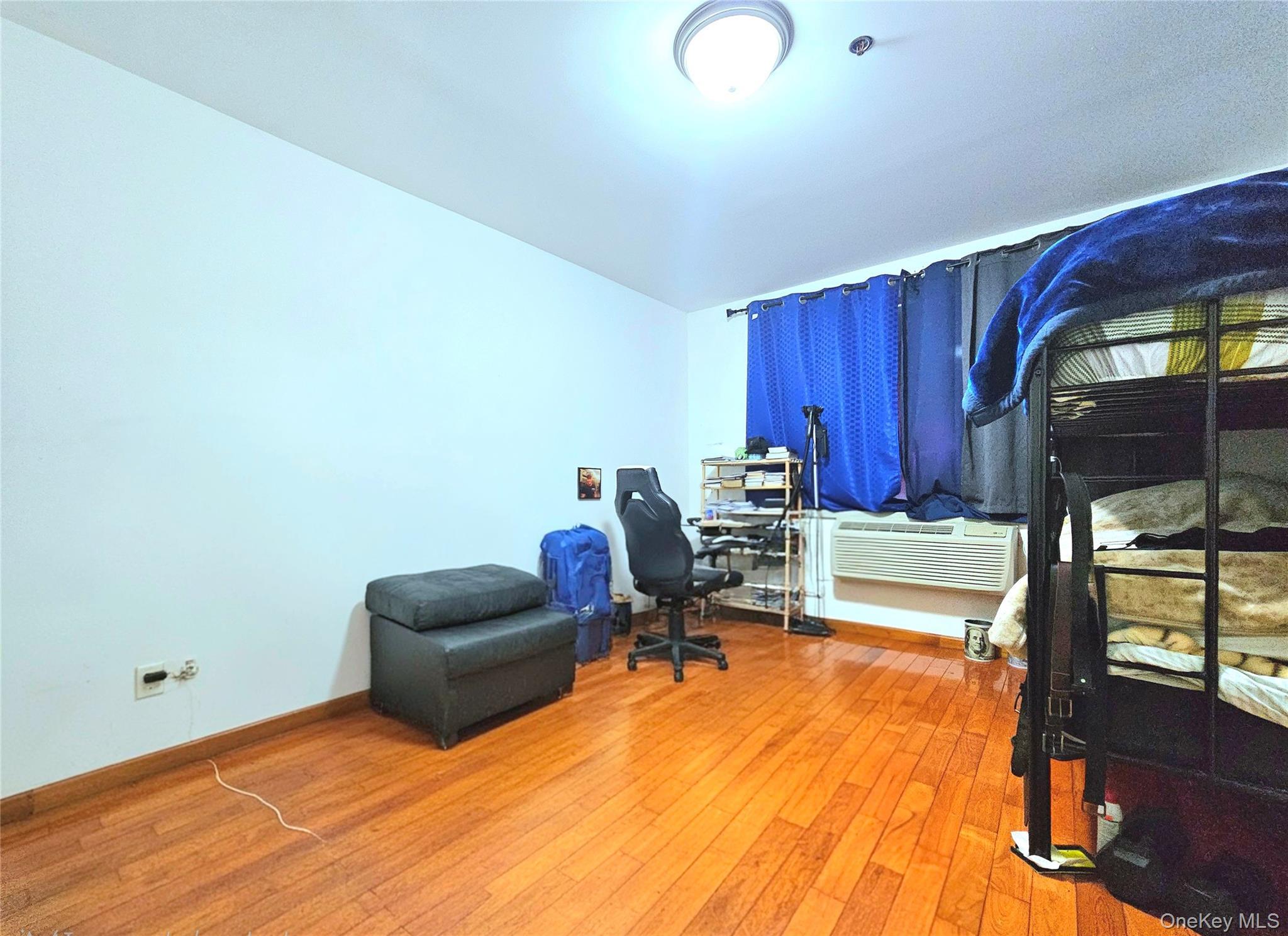 Condo 103rd Queens, NY 11368, MLS-957464-5