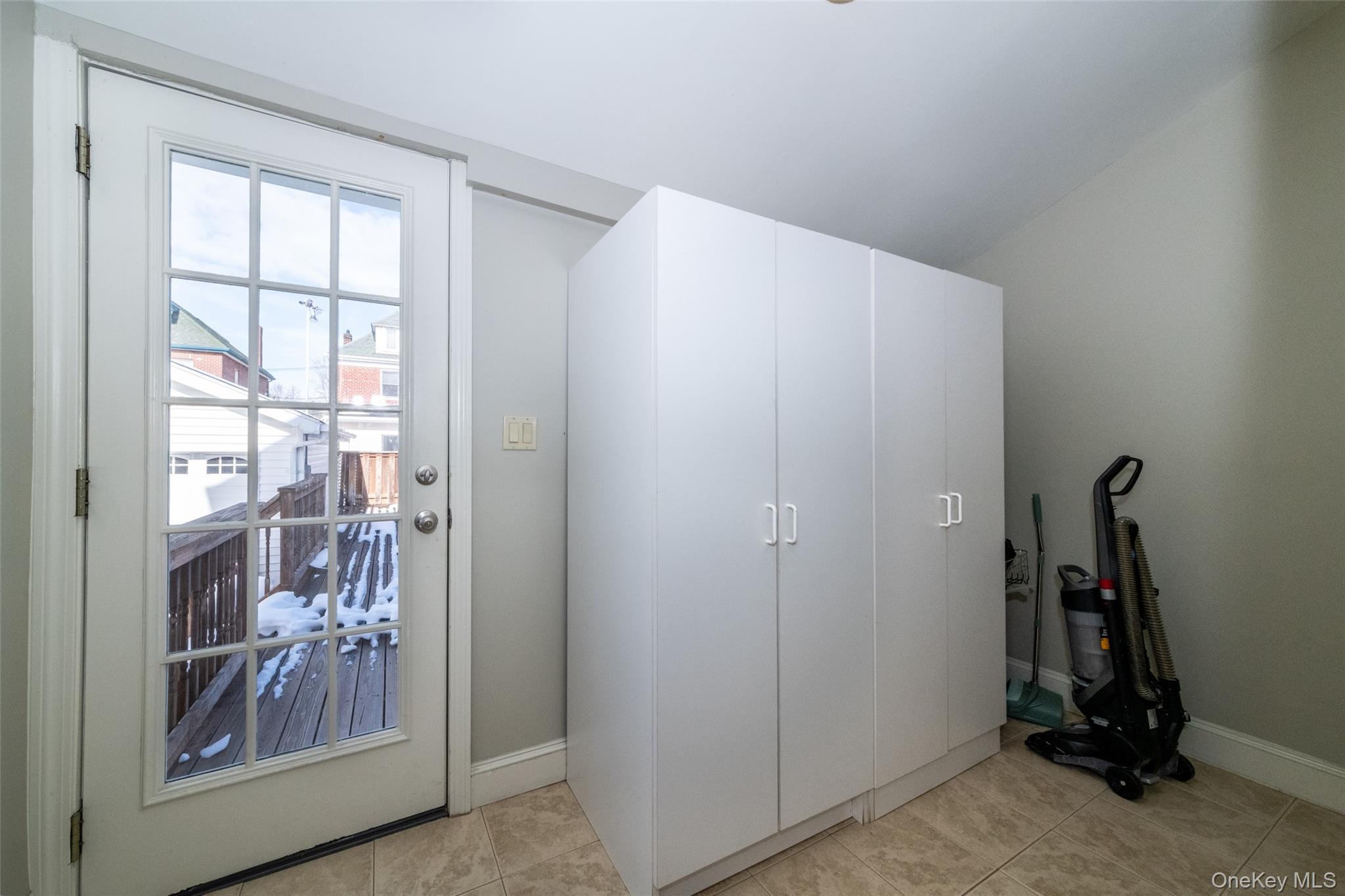 Single Family Winters  Bronx, NY 10464, MLS-957490-16