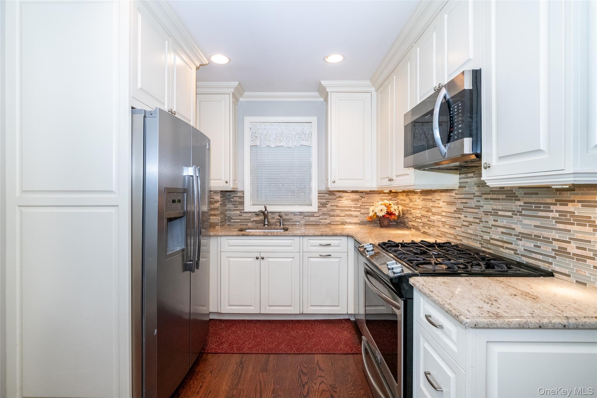 Single Family Winters  Bronx, NY 10464, MLS-957490-4