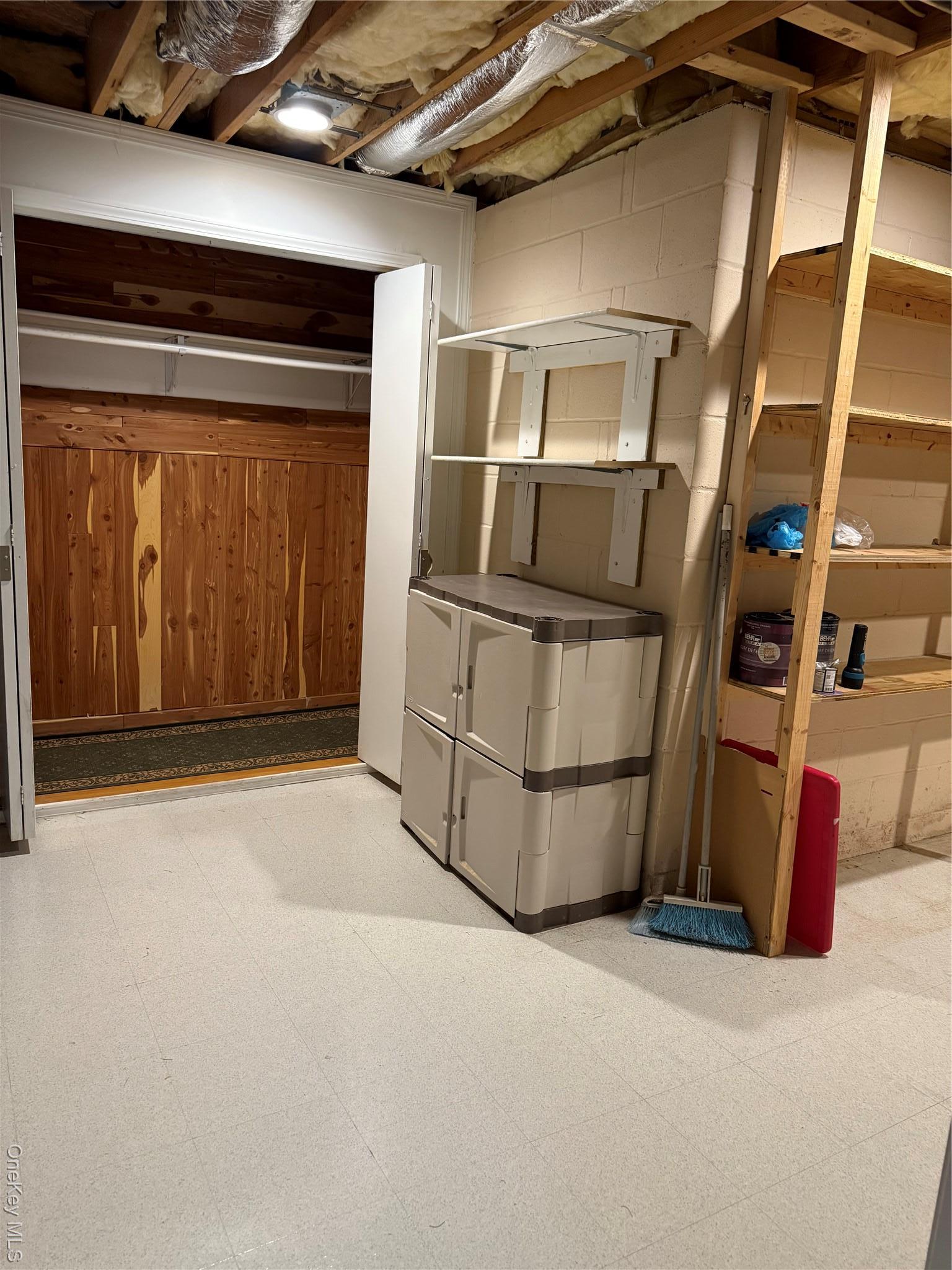 Single Family Scenic  Dutchess County, NY 12603, MLS-957493-27