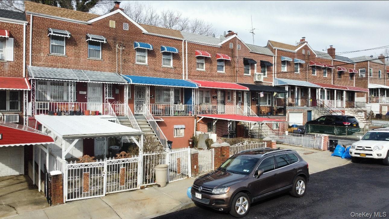 Single Family Gunther  Bronx, NY 10469, MLS-957498-13