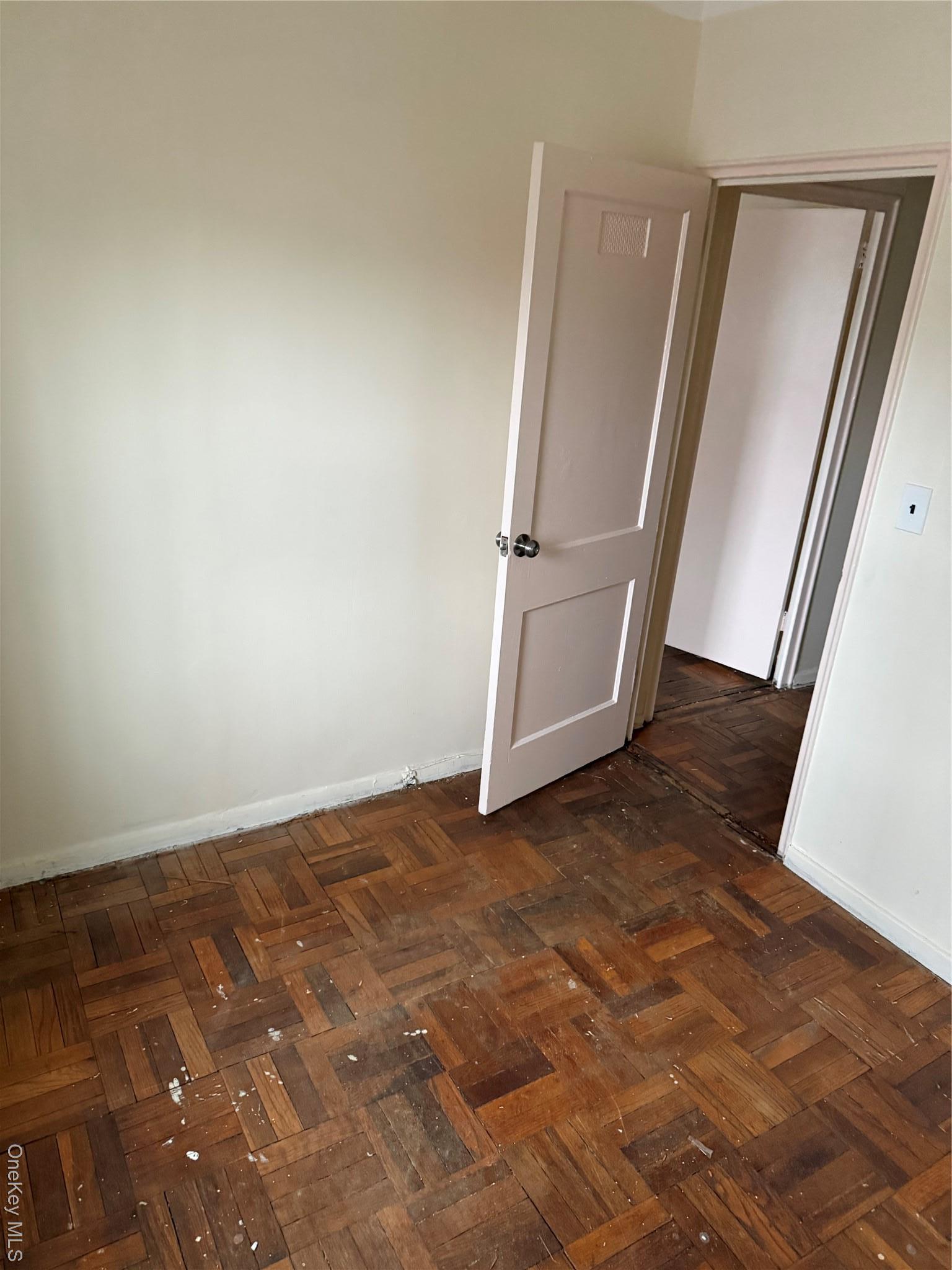 Coop Grand Central  Queens, NY 11432, MLS-957506-16