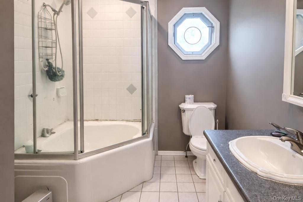 Single Family Brushwood  Suffolk County, NY 11967, MLS-957531-6