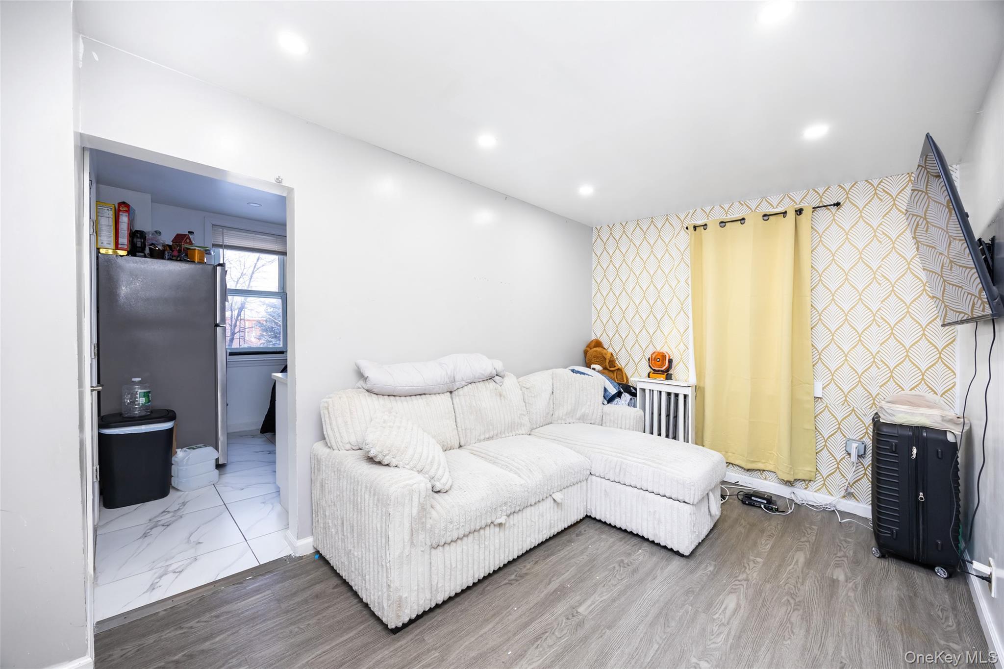 Single Family Perry Queens, NY 11378, MLS-957533-4