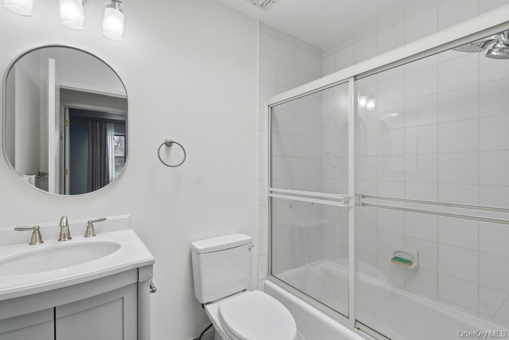 Condo Hunt  Nassau County, NY 11753, MLS-957543-12