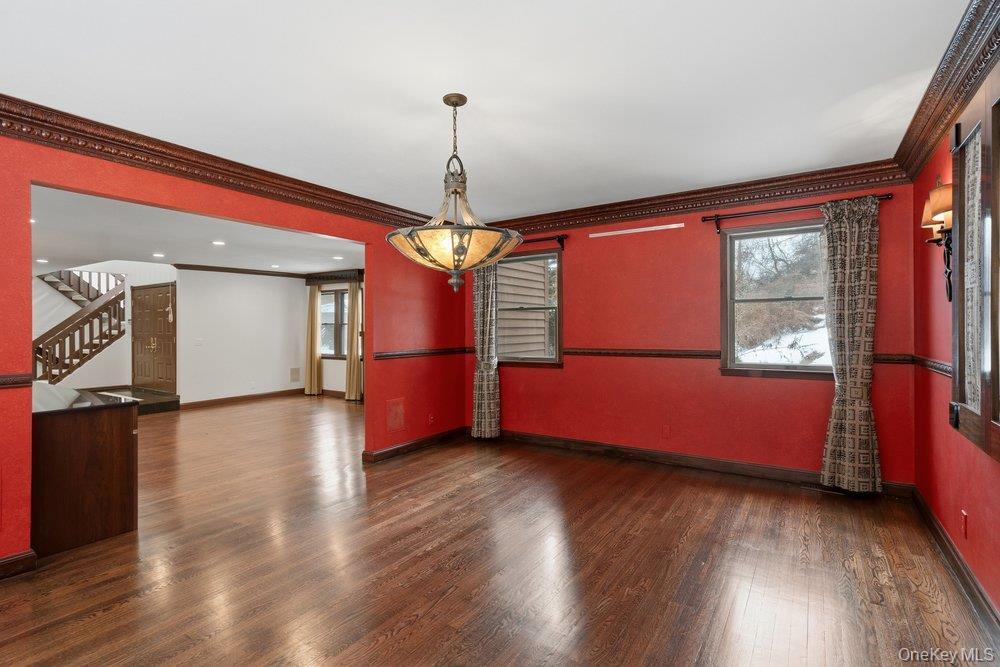 Condo Hunt  Nassau County, NY 11753, MLS-957543-17