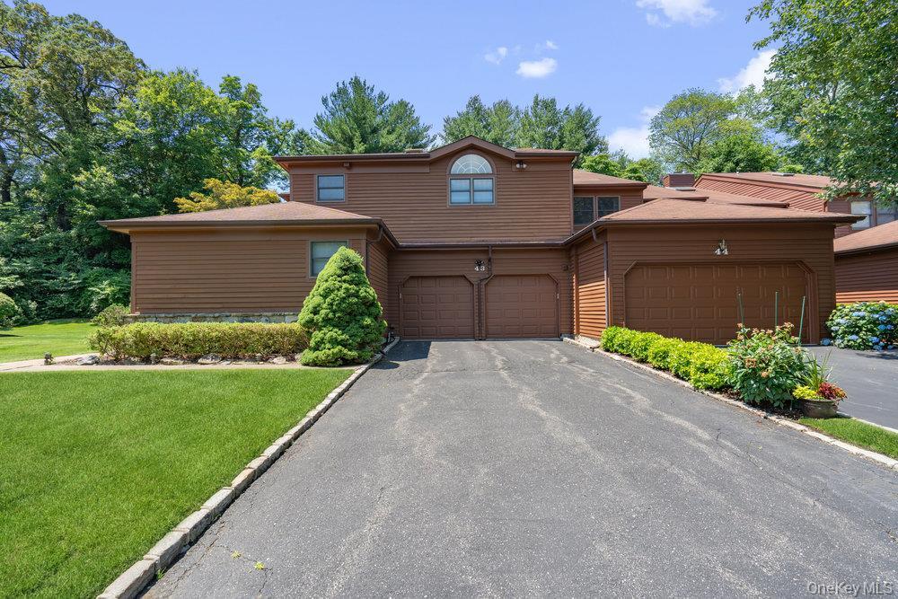 Condo Hunt  Nassau County, NY 11753, MLS-957543-35