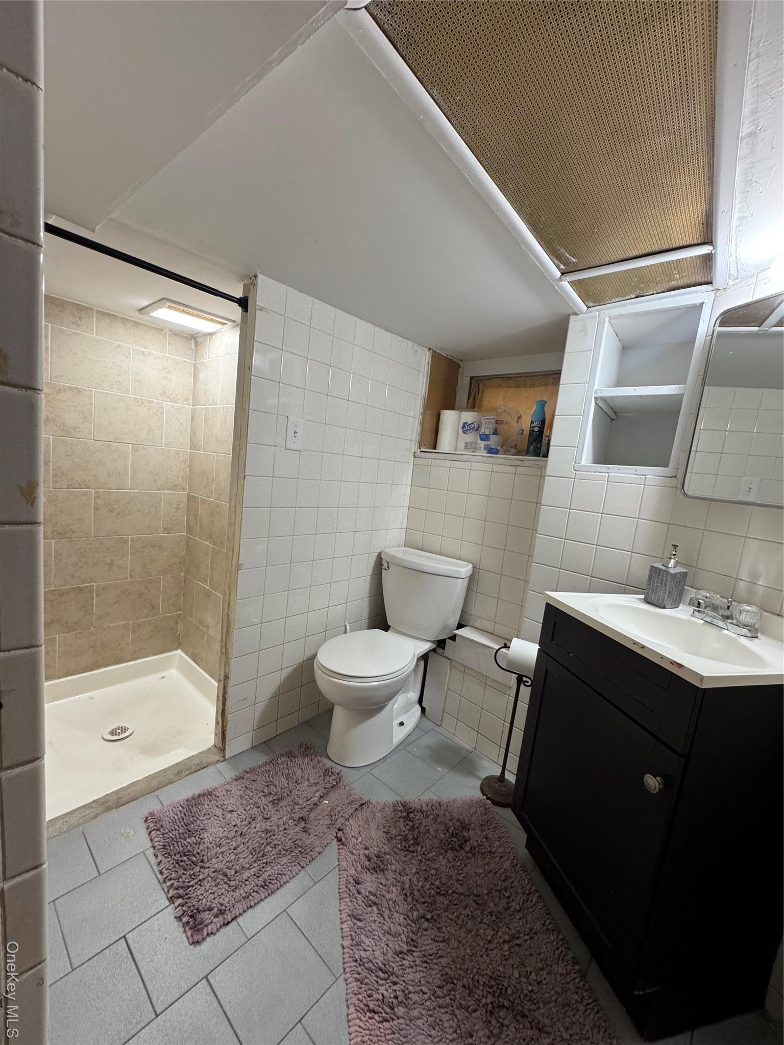 Single Family 240th Bronx, NY 10470, MLS-957551-39