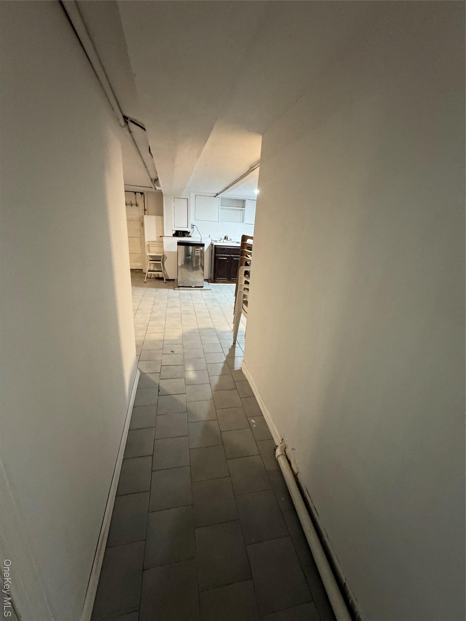 Single Family 240th Bronx, NY 10470, MLS-957551-42