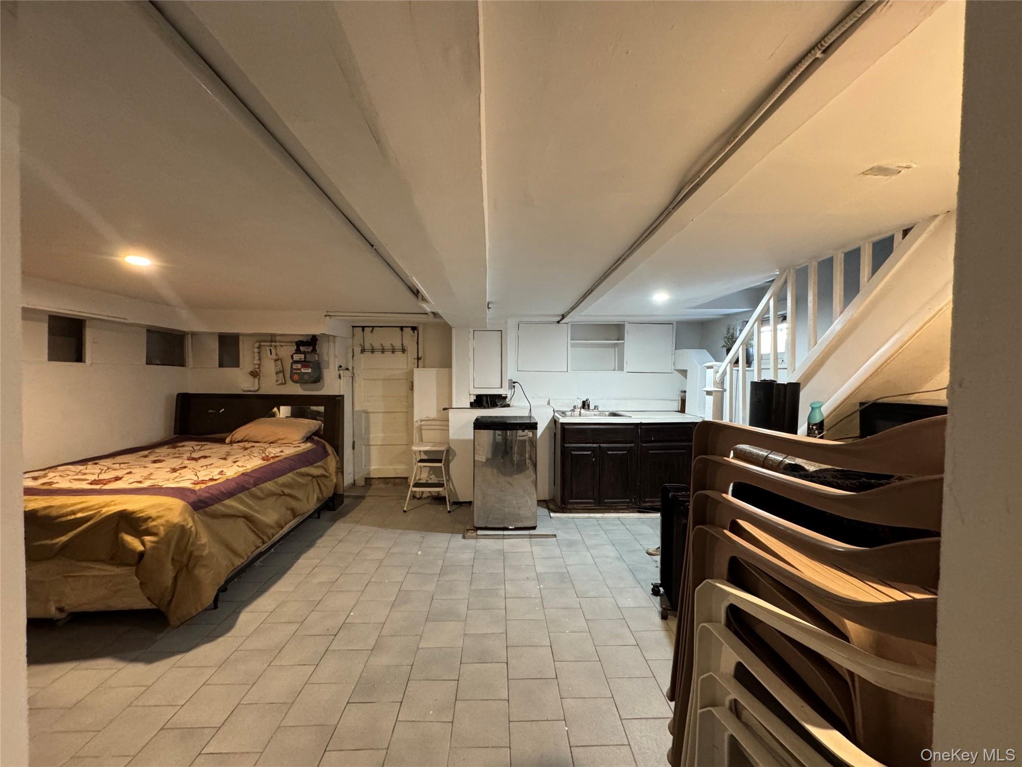 Single Family 240th Bronx, NY 10470, MLS-957551-43