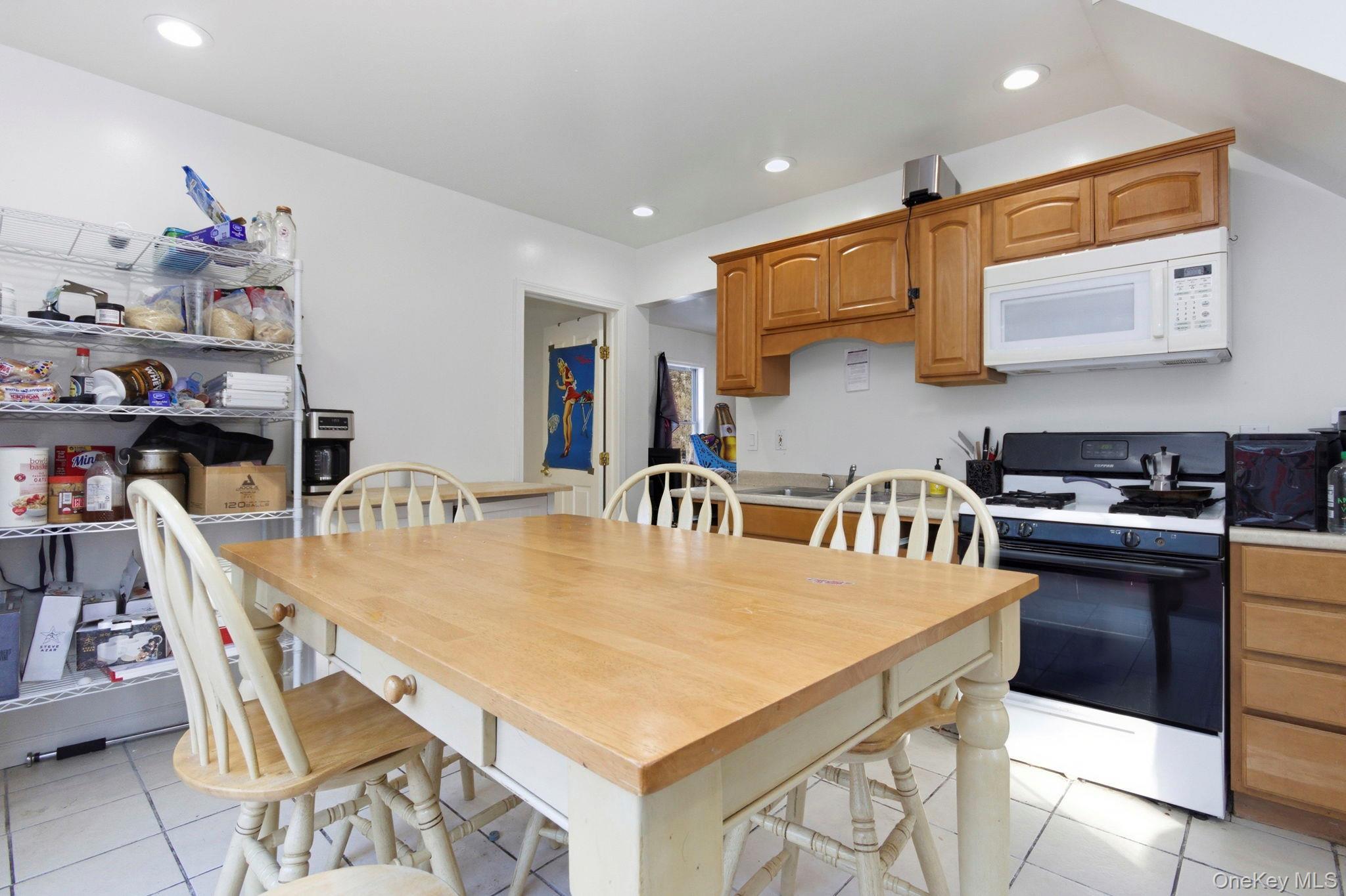 Single Family Sunset  Dutchess County, NY 12601, MLS-957554-6