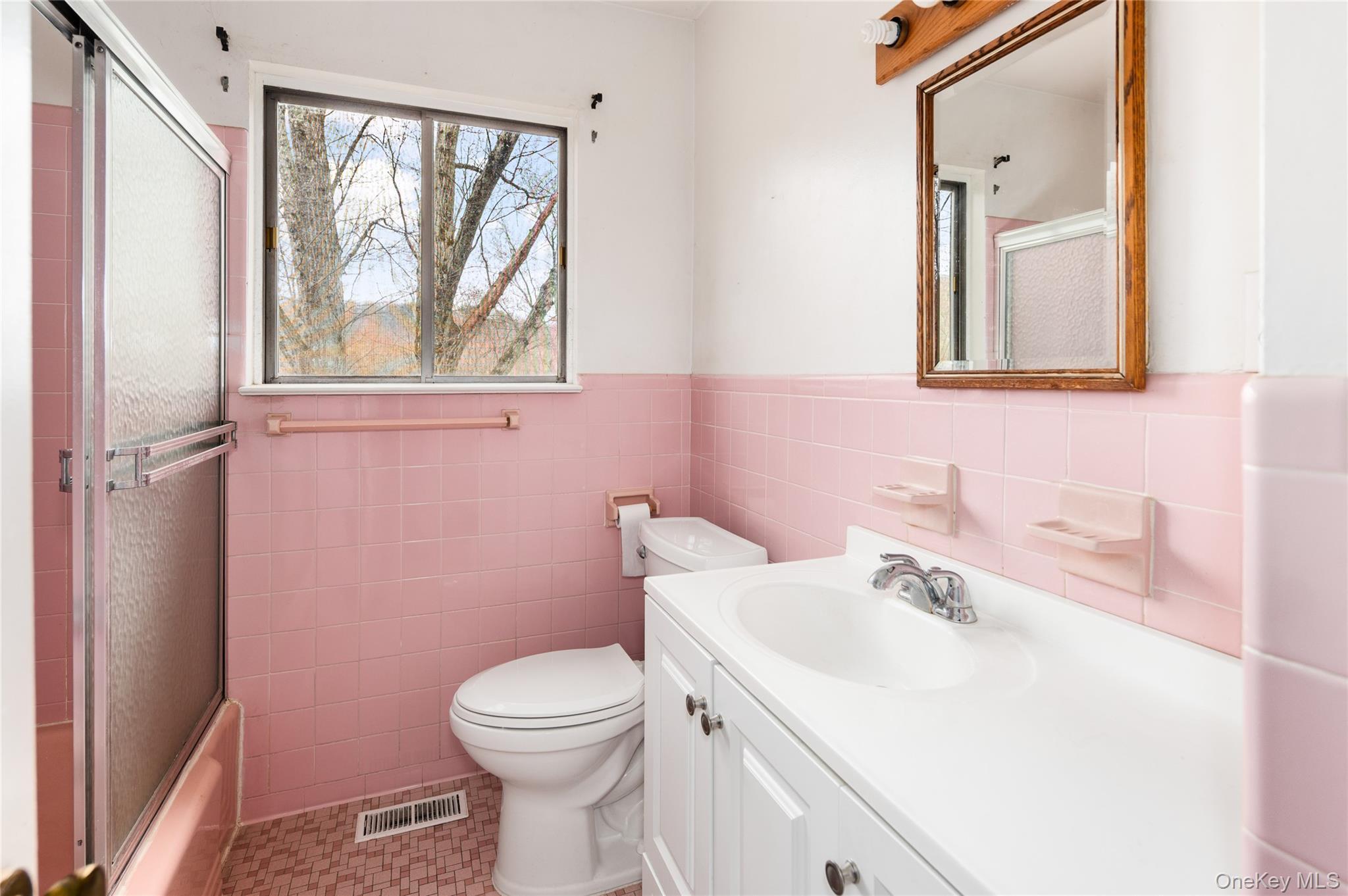 Single Family Beverly Road  Westchester County, NY 10549, MLS-957556-14