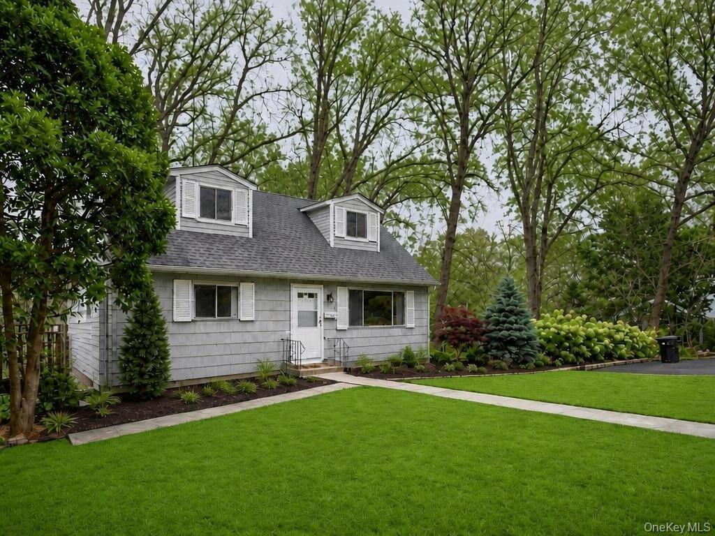 Single Family Beverly Road  Westchester County, NY 10549, MLS-957556-4