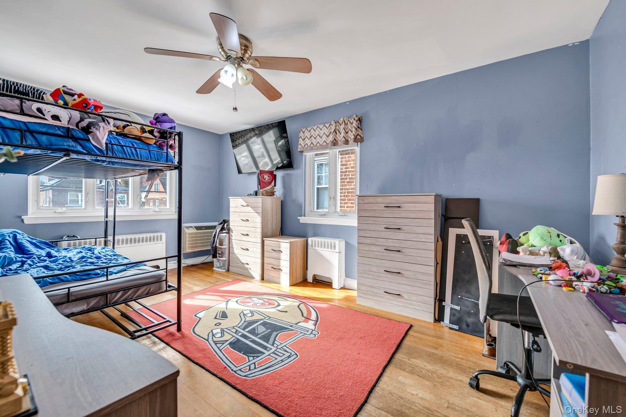 Single Family Hering  Bronx, NY 10461, MLS-957559-11