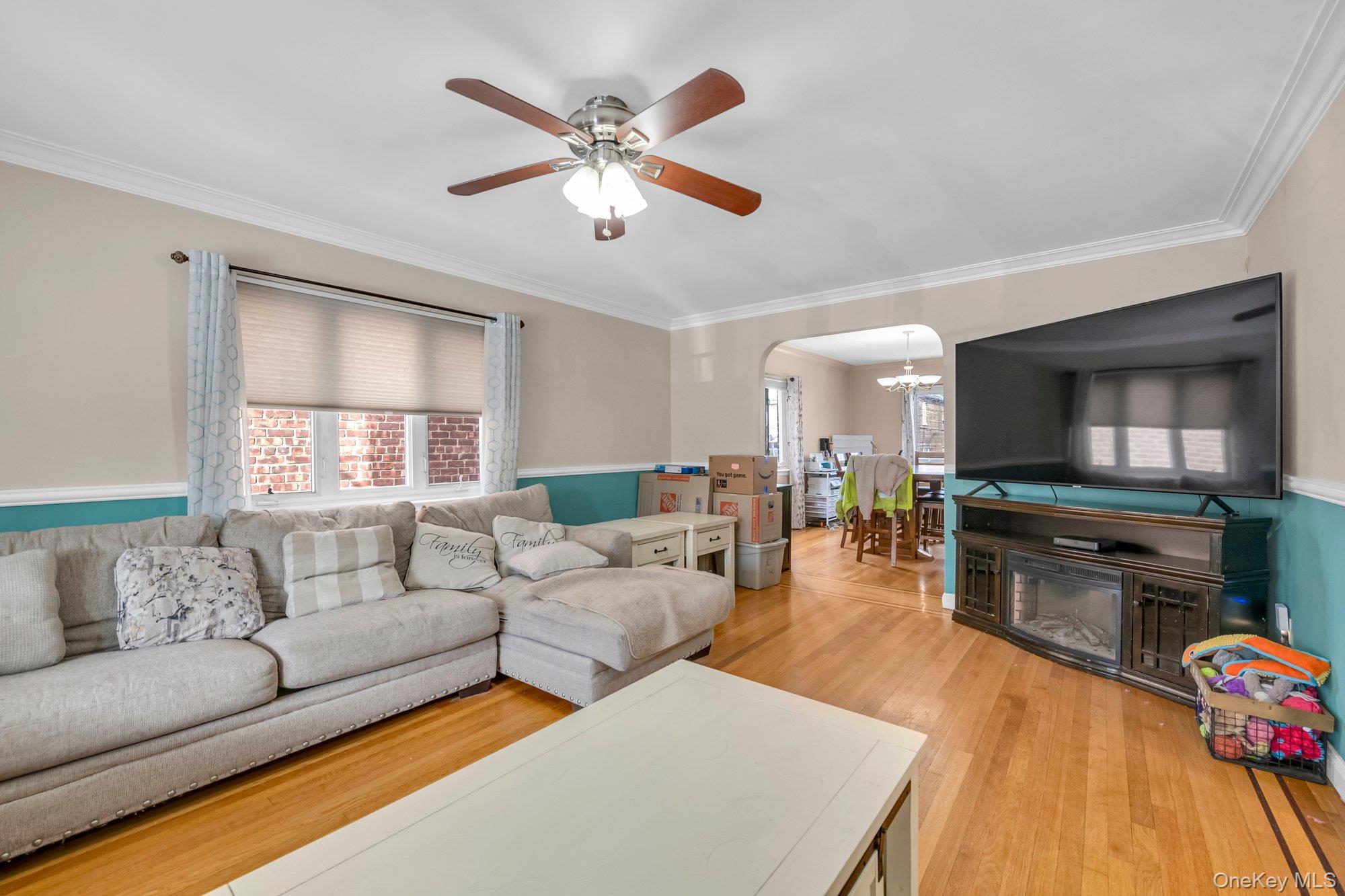 Single Family Hering  Bronx, NY 10461, MLS-957559-3