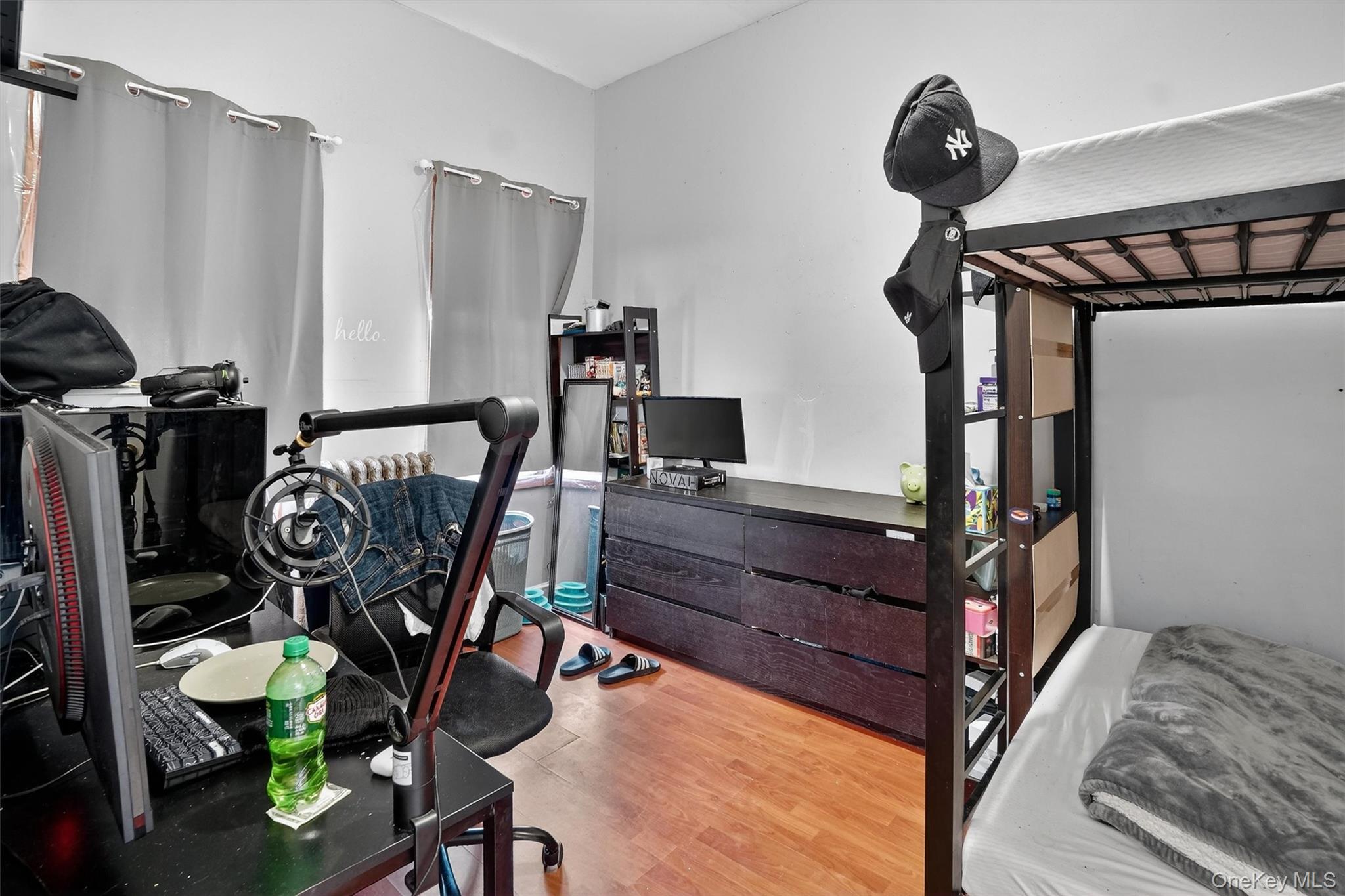 Single Family Norman Queens, NY 11385, MLS-957576-12