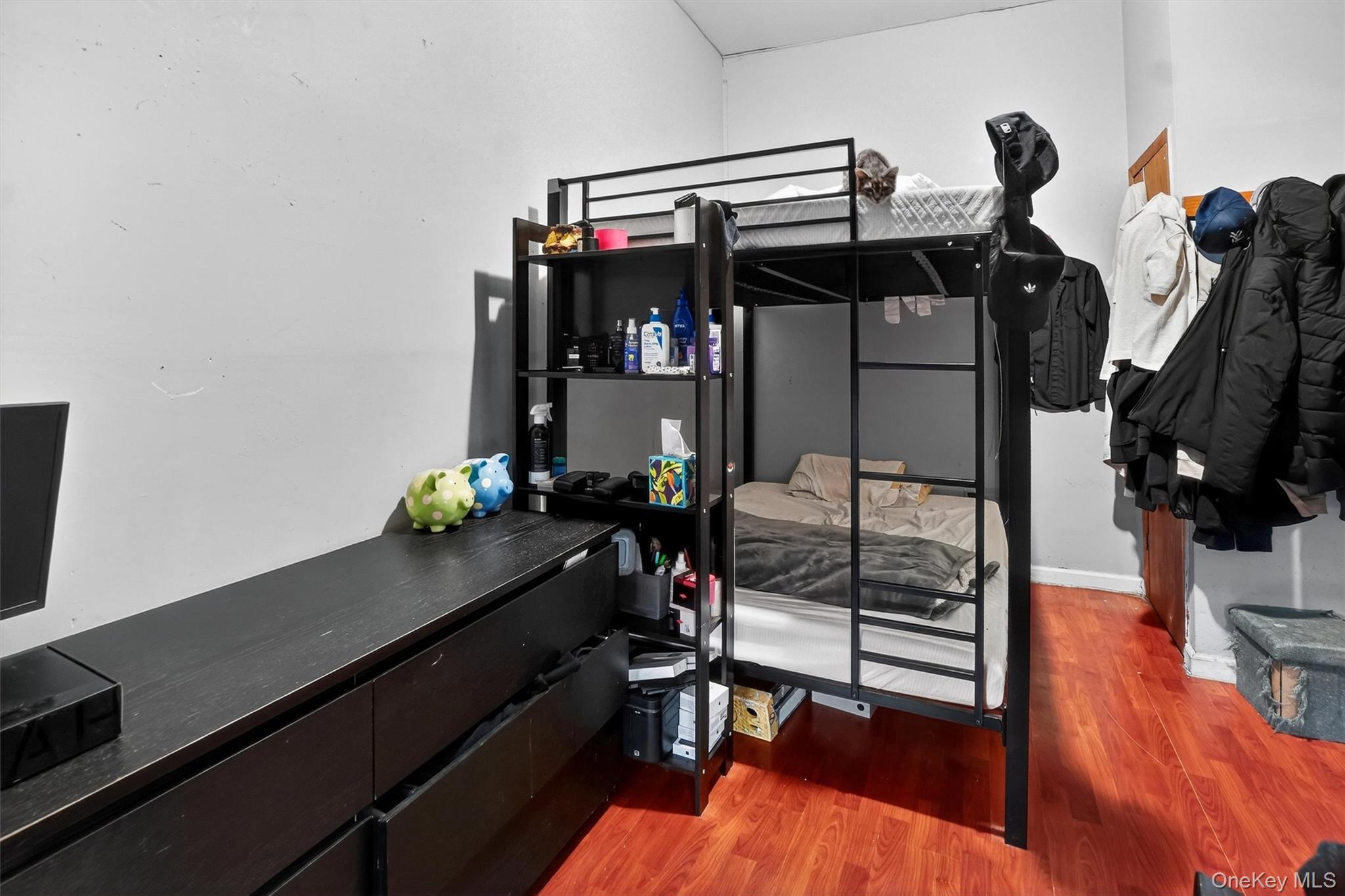 Single Family Norman Queens, NY 11385, MLS-957576-13