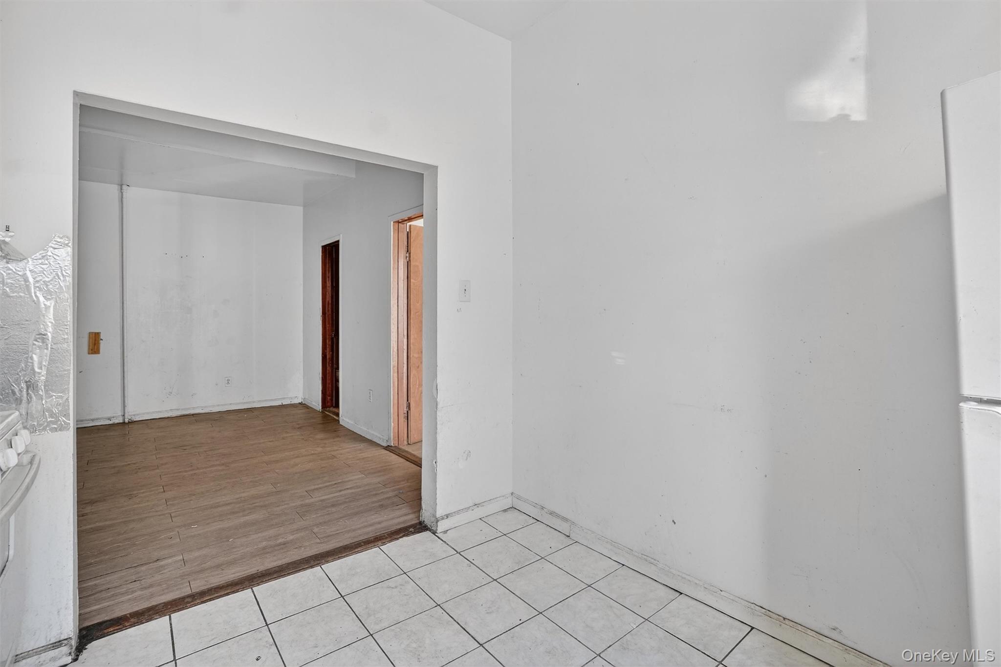 Single Family Norman Queens, NY 11385, MLS-957576-21