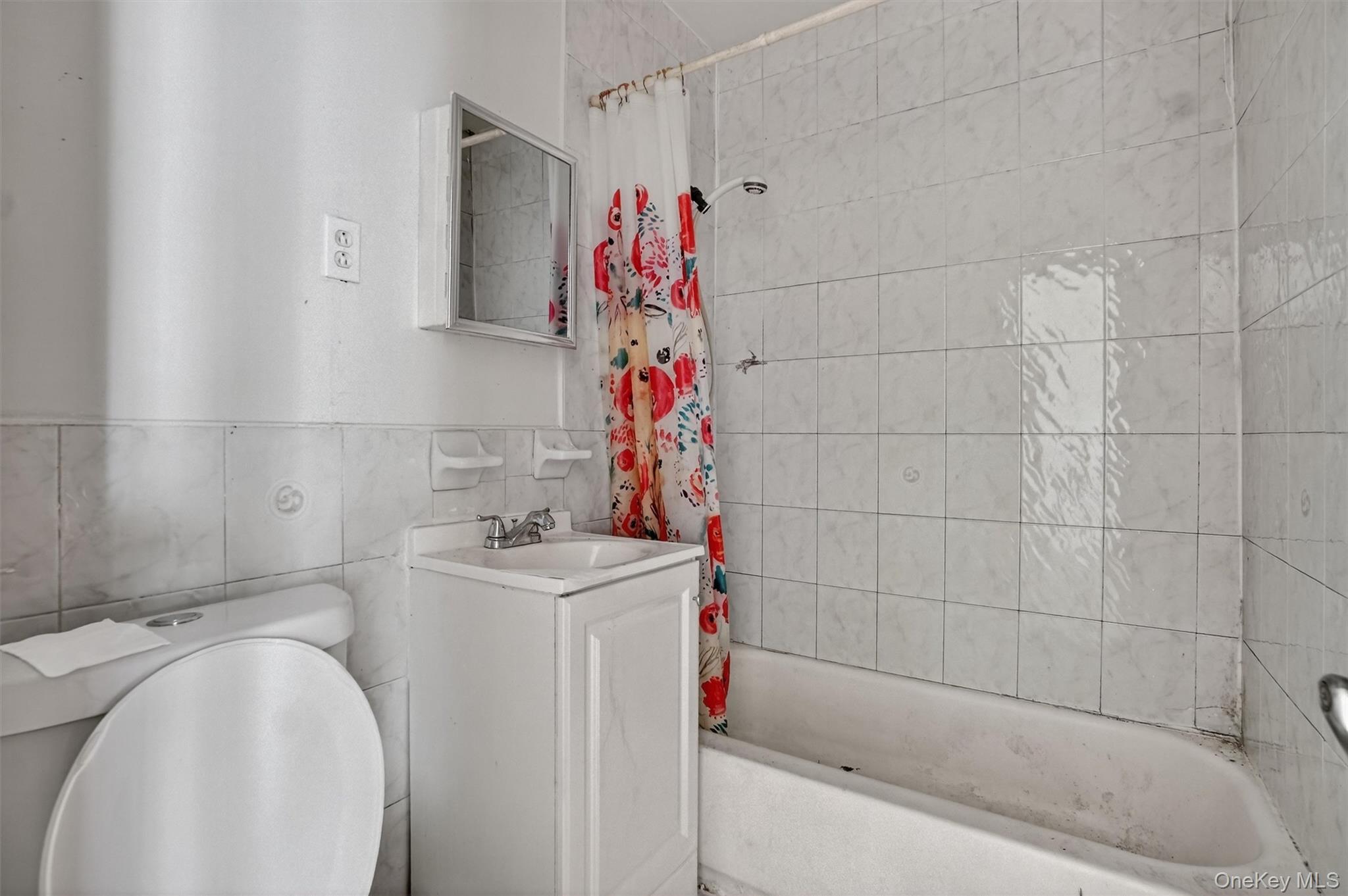 Single Family Norman Queens, NY 11385, MLS-957576-24