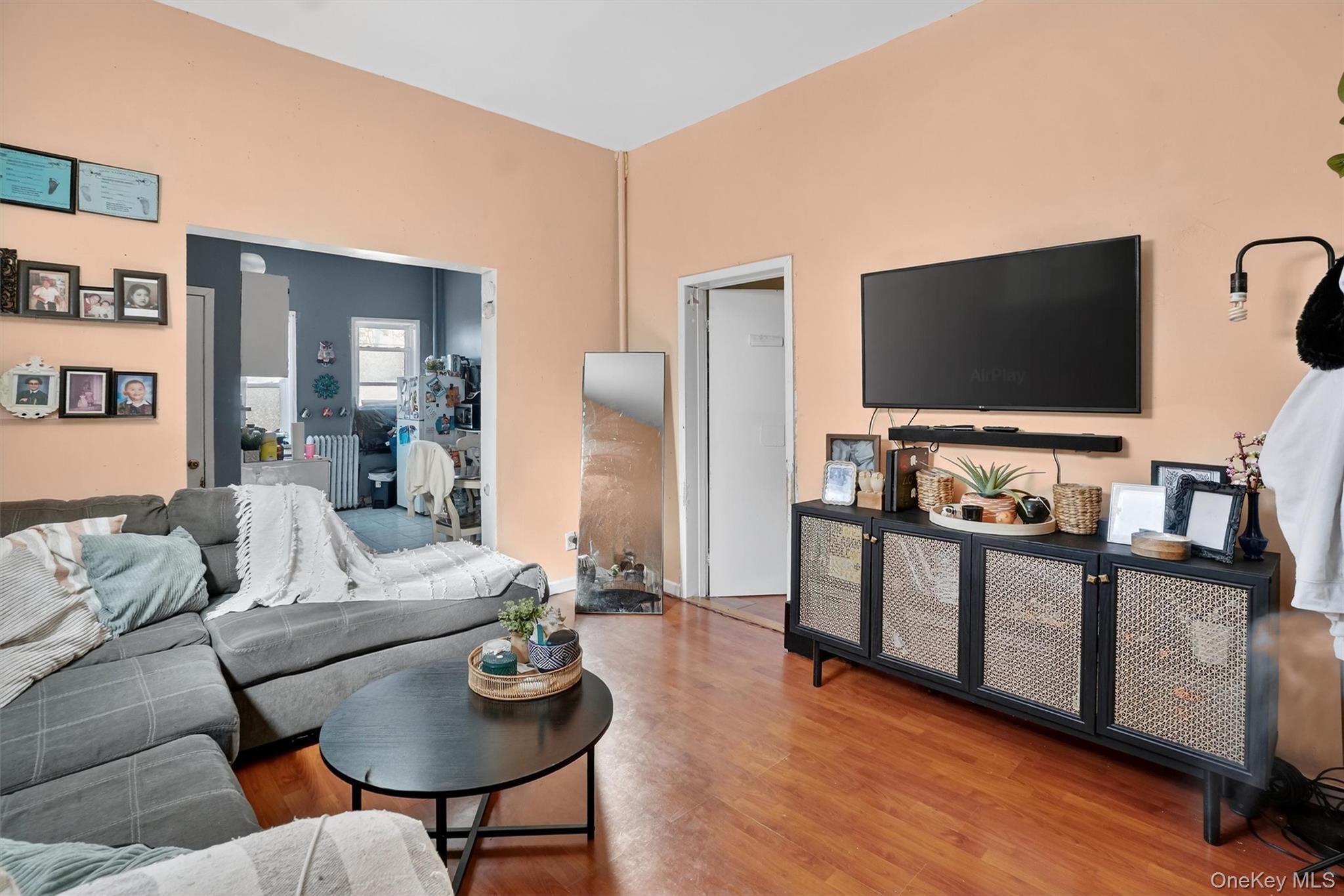 Single Family Norman Queens, NY 11385, MLS-957576-5