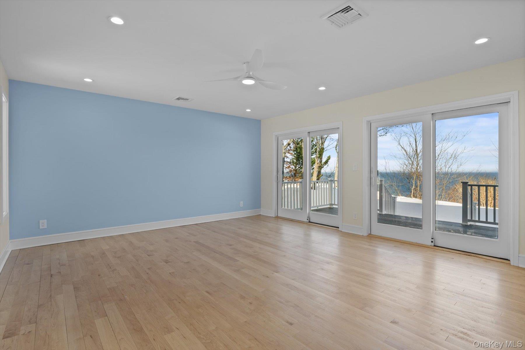 Single Family Waterview Drive Suffolk County, NY 11789, MLS-957587-18