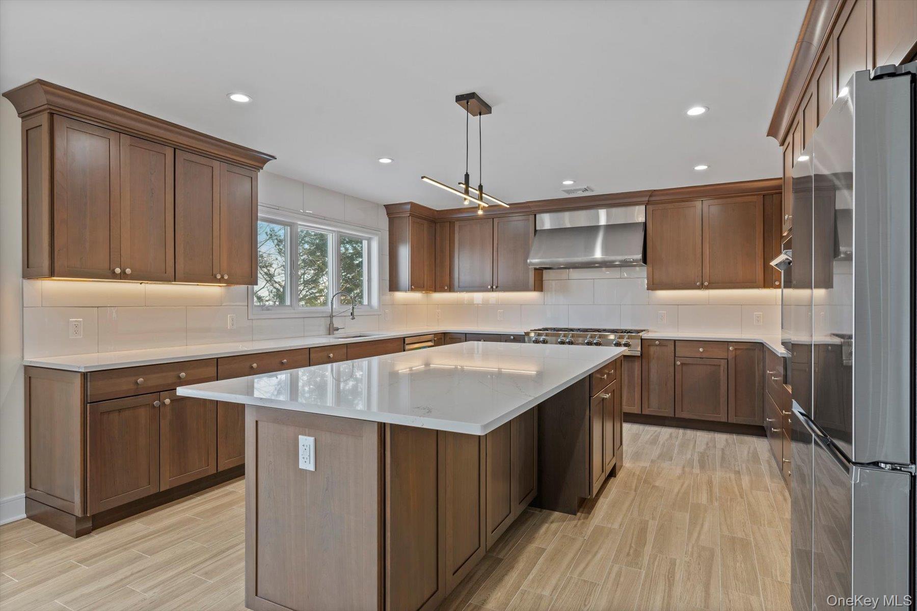 Single Family Waterview Drive Suffolk County, NY 11789, MLS-957587-8