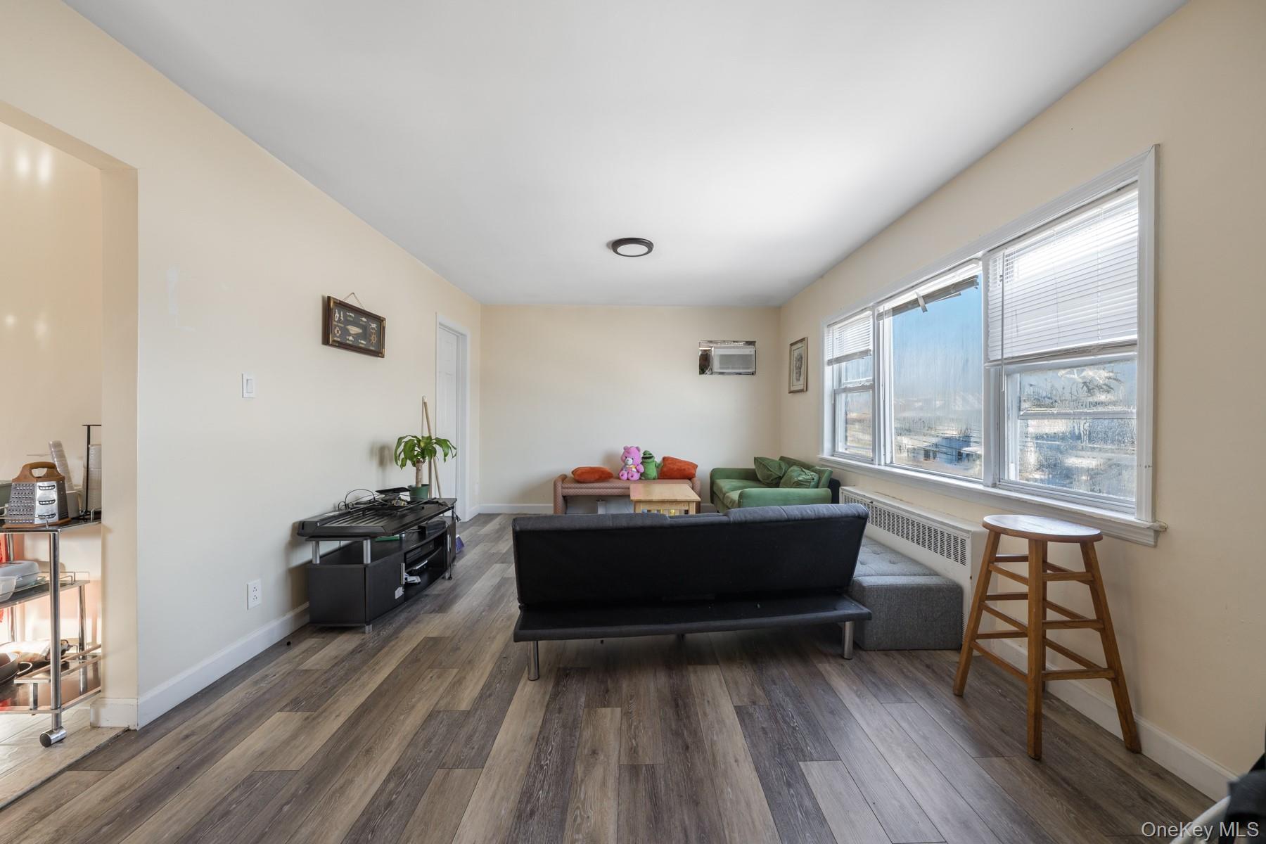 Single Family Curtis  Queens, NY 11369, MLS-957592-10