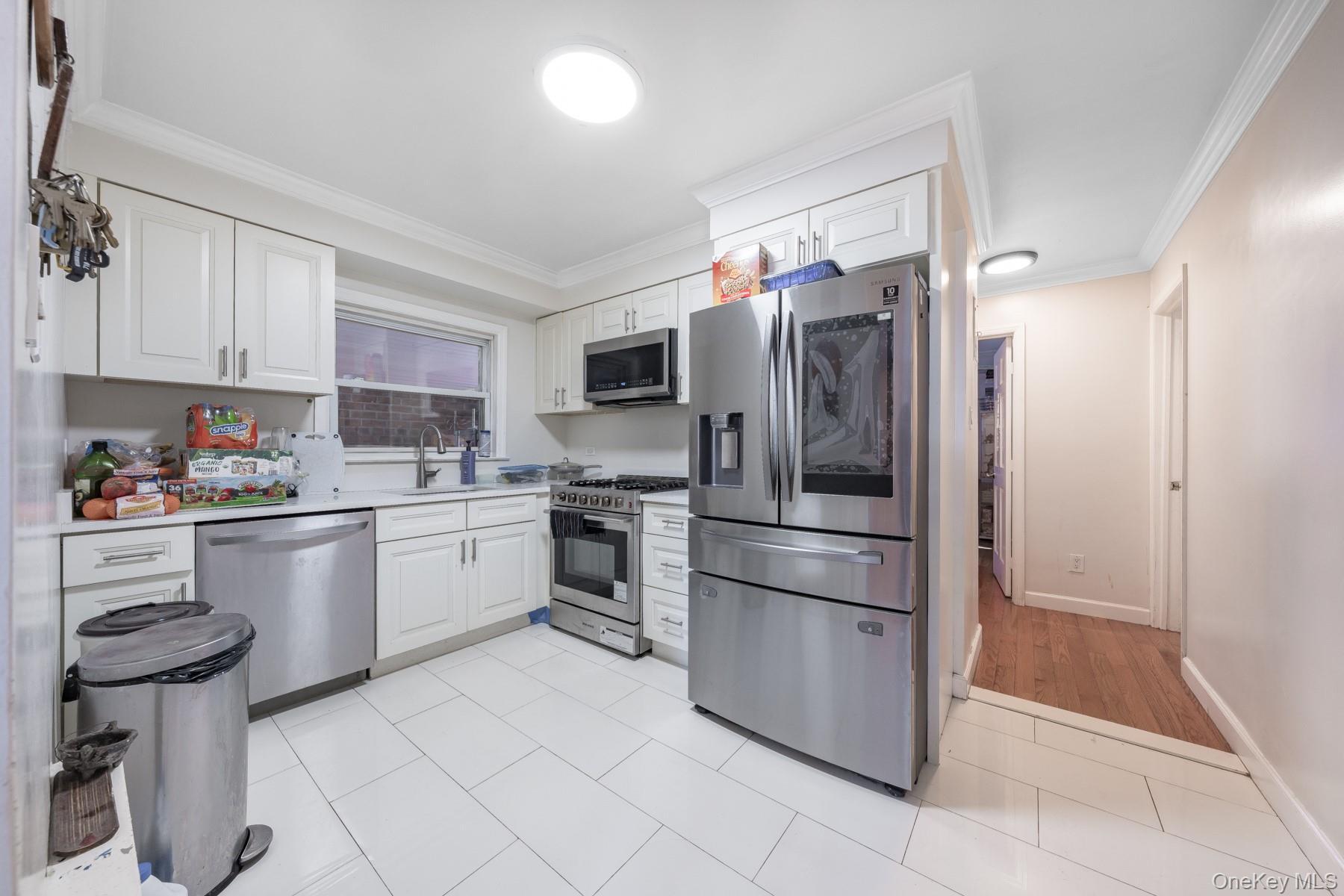 Single Family Curtis  Queens, NY 11369, MLS-957592-33