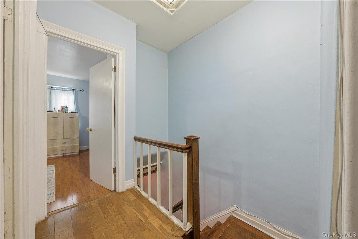 Single Family Bouck  Bronx, NY 10469, MLS-957665-23