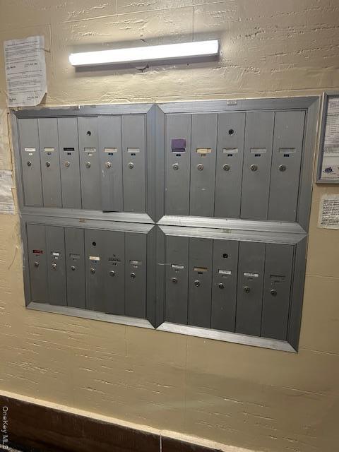 Commercial Sale Crotona Avenue  Bronx, NY 10458, MLS-957693-10
