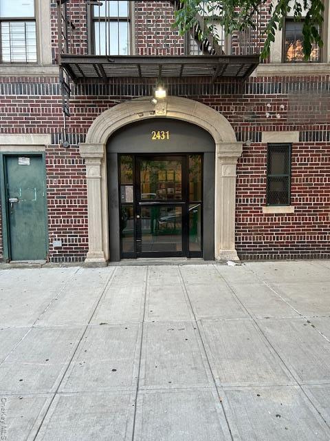 Commercial Sale Crotona Avenue Bronx, NY 10458, MLS-957693-2