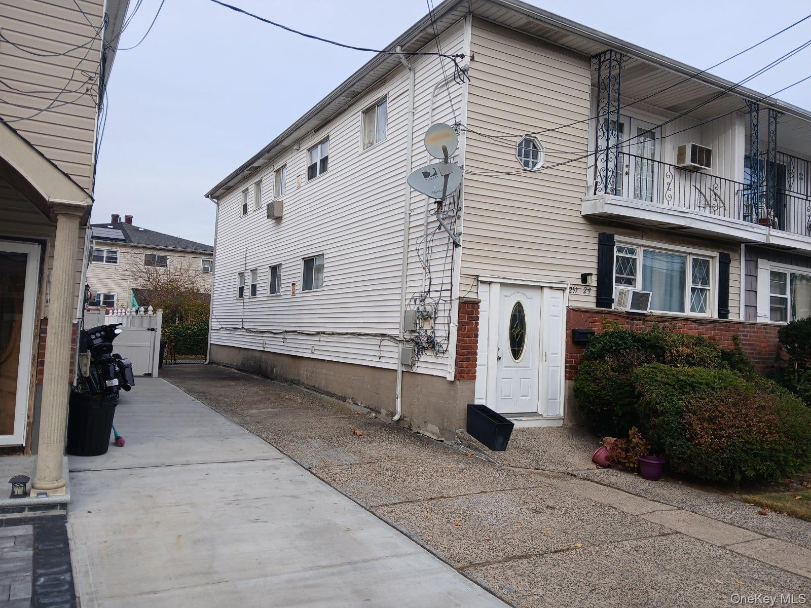 Single Family 149th  Queens, NY 11422, MLS-957696-3